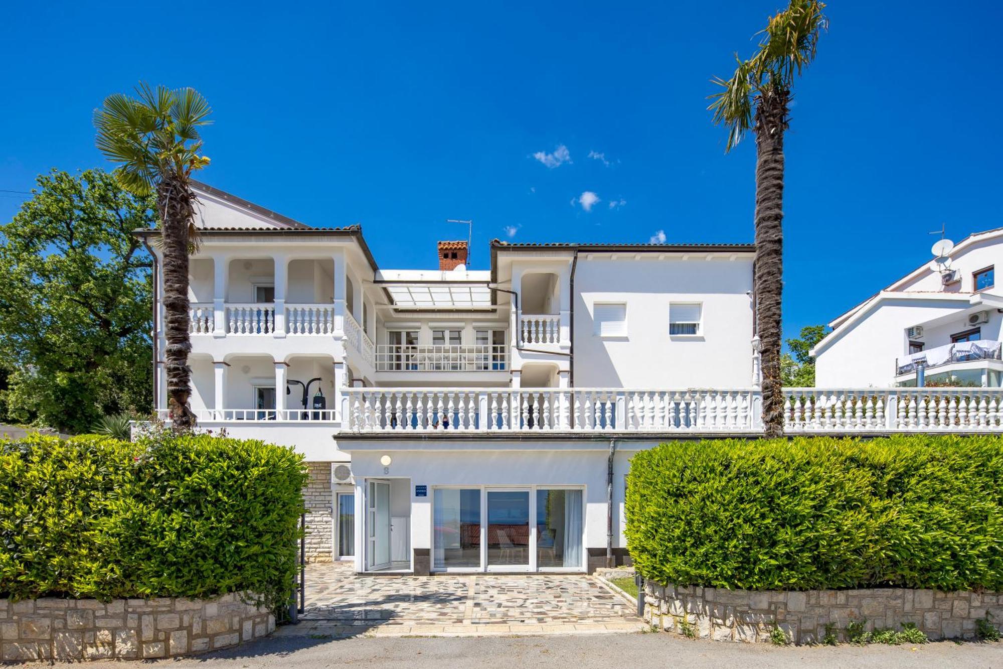 Villa Garden Apartment With Pool Abbázia Kültér fotó