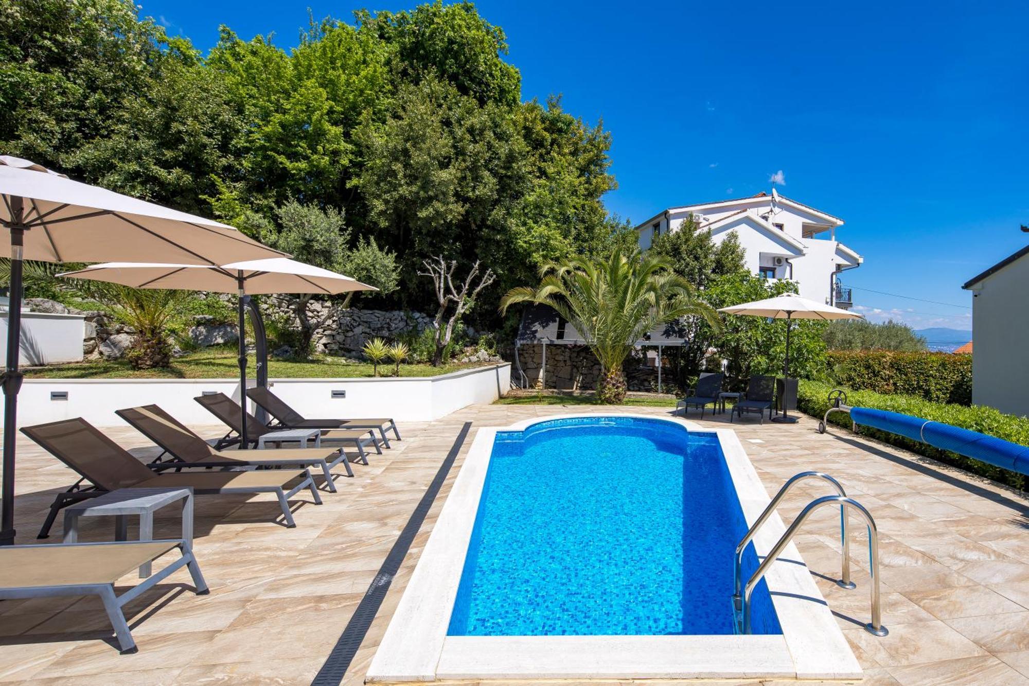 Villa Garden Apartment With Pool Abbázia Kültér fotó