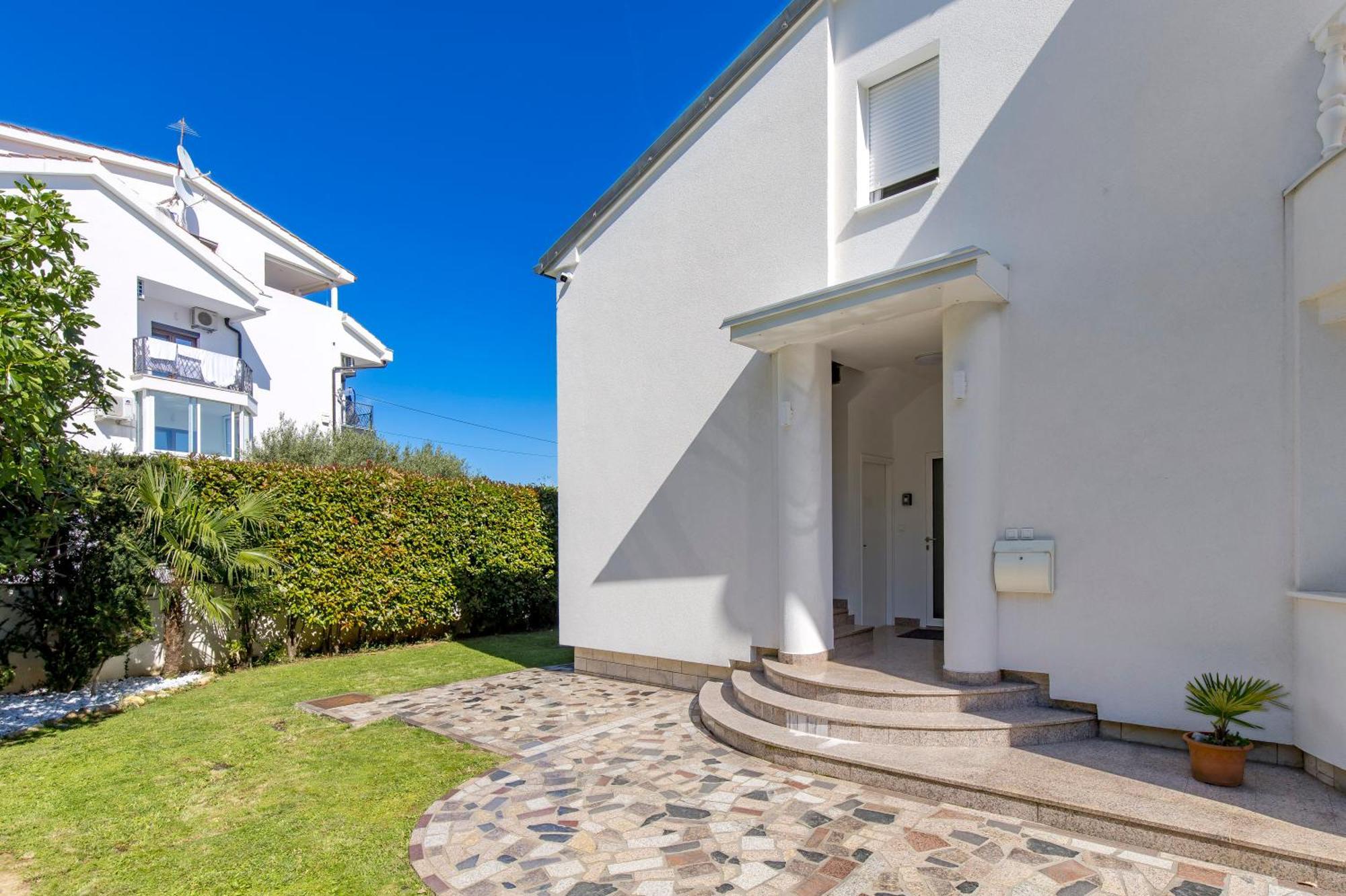 Villa Garden Apartment With Pool Abbázia Kültér fotó